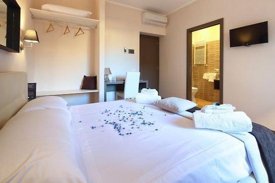 Colosseum Resort Roma Exterior foto