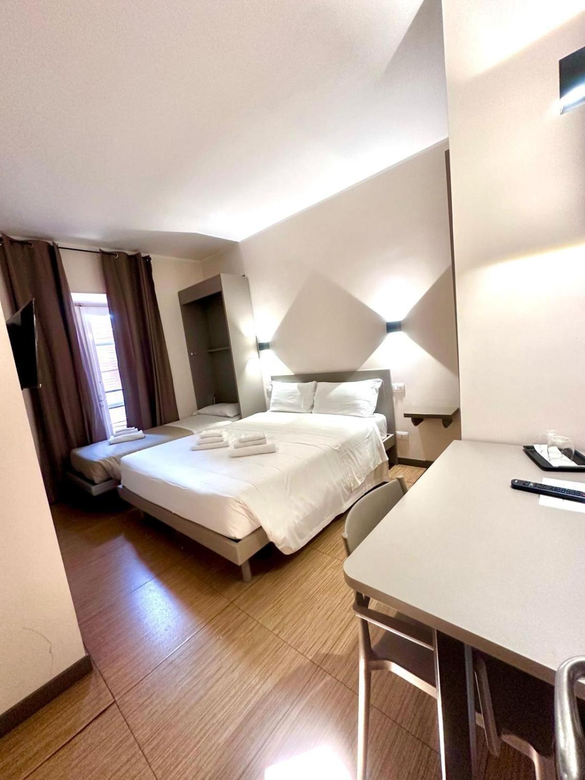 Colosseum Resort Roma Exterior foto